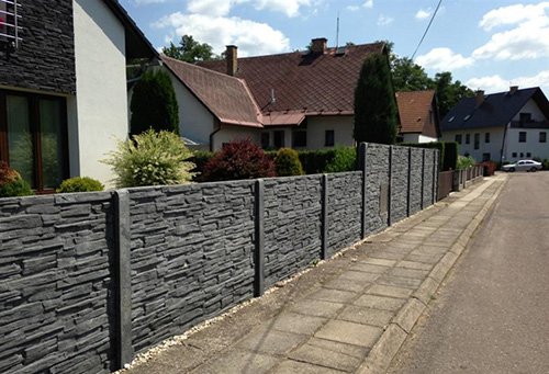 Betonový plot